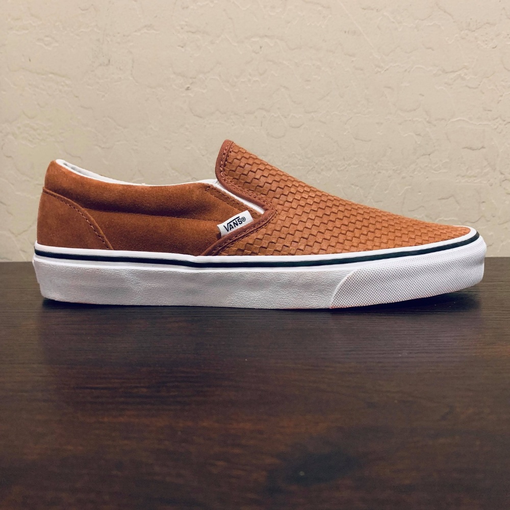 Vans Classic Slip-On Embossed Suede Skate Sequoia - Picture 2 of 8